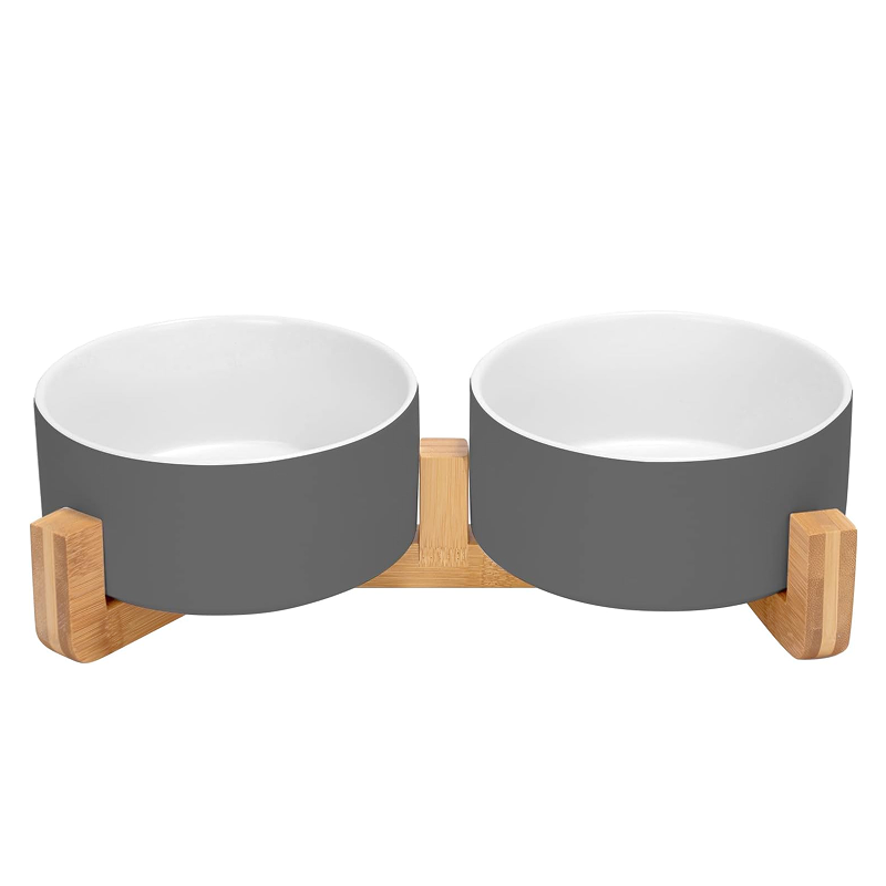 Миска керамическая TopPet двойная большая на деревянной подставке, серо-белая 2х750 мл